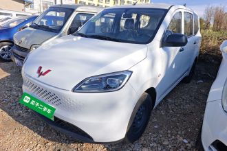 五菱汽车 五菱宏光新能源 2025款 增程式混动 50KM 实用型