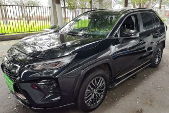 丰田 威兰达 2024款 2.0L CVT两驱豪华PLUS版