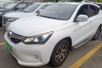 比亚迪 宋 2016款 盖世版 1.5TID 自动精英型