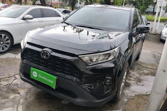 丰田 RAV4荣放 2024款 2.0L CVT两驱都市版