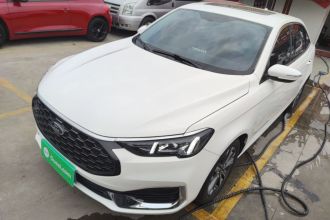 福特 福睿斯 2021款 1.5L 自动钻石版