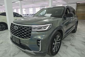 福特 探险者 2023款 EcoBoost 285 后驱风尚版 7座