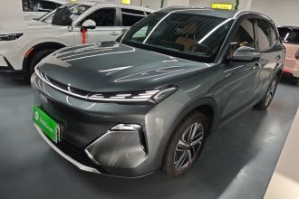 吉利银河 银河星舰7 EM-i 2025款 55km 启航版