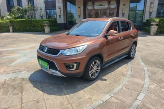 北京汽车 绅宝X35 2016款 1.5L 自动豪华版