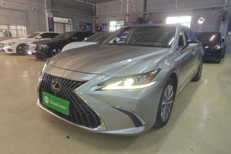 雷克萨斯ES 2023款 200 卓越版