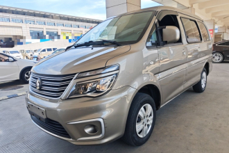 东风风行 菱智 2022款 M5 1.6L 实用型 5座