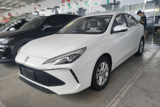 荣威i5 2023款 1.5L CVT豪华版