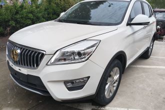 北汽威旺S50 2016款 1.5T 手动欢动超越版