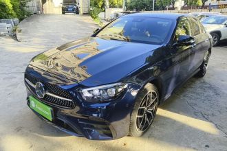 奔驰E级(进口) 2021款 改款 E 300 运动版