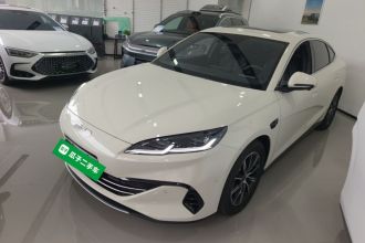 比亚迪 海豹06新能源 2025款 DM-i 智驾版 120KM尊享型