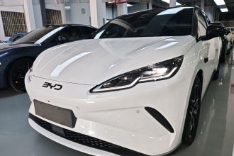 比亚迪 海豹06新能源 2025款 EV 545KM旗舰型