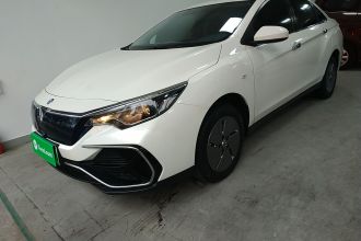 启辰D60EV 2023款 PLUS 舒适版SI型