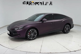 名爵 MG7 2025款 2.0T 405 AT奢享版