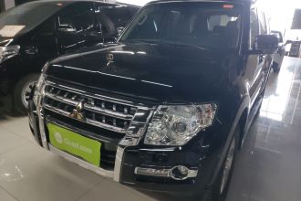三菱 帕杰罗(进口) 2018款 3.0L 自动豪华版