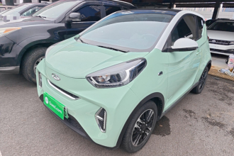 奇瑞QQ 小蚂蚁 2022款 甜粉款 半糖版 磷酸铁锂 30kW 301km