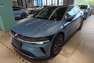 极氪007GT 2025款 四驱智驾版 75kWh