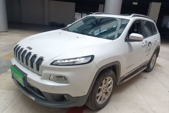 Jeep 自由光 2016款 2.4L 专业智能版