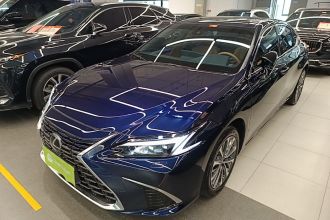 雷克萨斯ES 2025款 200 臻享版