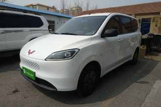 五菱汽车 五菱宏光新能源 2025款 增程式混动 50KM 舒适型