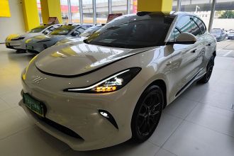 智己汽车 智己LS6 2025款 灵蜥智驾版