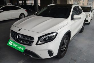 奔驰GLA 2017款 GLA 200 时尚型