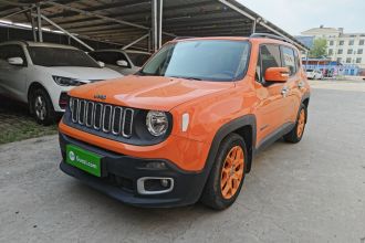 Jeep 自由侠 2018款 互联大屏版 180T 自动高能版