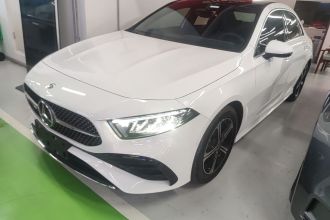 奔驰A级 2025款 A 200 L 时尚型