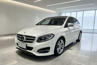 奔驰B级 2019款 B 200 动感型