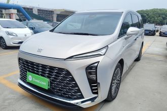 别克GL8新能源 2024款  陆尊 奢享版 7座