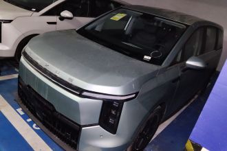 上汽大通MAXUS 大家7 2024款 改款 超混 长续航版 悦享版