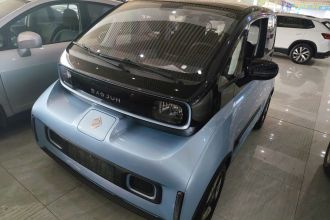 宝骏E300 2020款 Plus 星际智行版