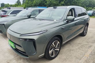 魏牌 蓝山 2025款 四驱 Ultra