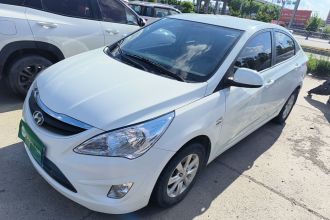 现代 瑞纳 2010款 三厢 1.4L 手动标准型GL