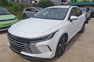 比亚迪 驱逐舰05 2024款 荣耀版 DM-i 55KM 豪华型