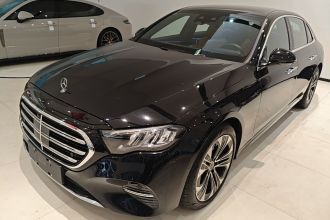 奔驰E级新能源 2024款 E 350 e L 插电式混合动力轿车