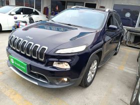 Jeep 自由光 2017款 2.4L 领先版
