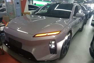 蔚来ET5T 2025款 75kWh Touring