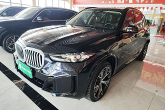 宝马X5 2023款 xDrive 30Li 尊享型M运动曜夜套装
