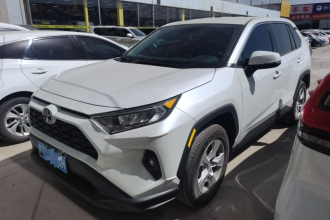 丰田 RAV4荣放 2024款 2.0L CVT两驱都市版