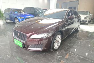 捷豹XFL 2019款 XFL 2.0T 250PS 两驱豪华版