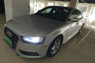 奥迪A4L 2013款 35 TFSI 自动标准型