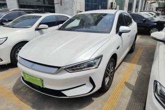 比亚迪 秦PLUS 2024款 荣耀版 EV 420KM领先型