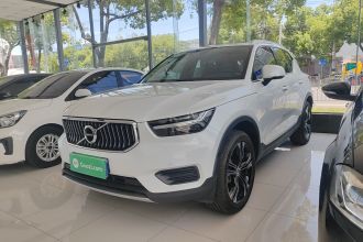 沃尔沃XC40 2022款 T4 四驱智远豪华版