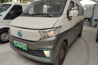 长安跨越 跨越星V7 EV 2024款 316km 对开门豪华型 7座