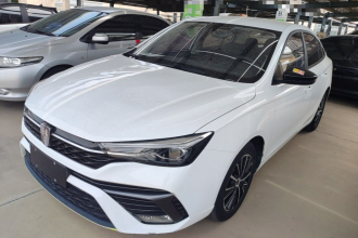 荣威i5 2021款 1.5L 手动铂金版