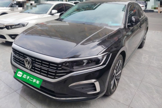 大众 帕萨特 2025款 出众款 330TSI 精英版
