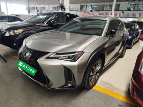 雷克萨斯UX 2020款 260h F SPORT版