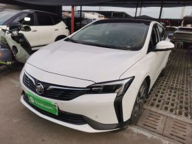 别克 微蓝6 2022款 插电混动 互联智慧型