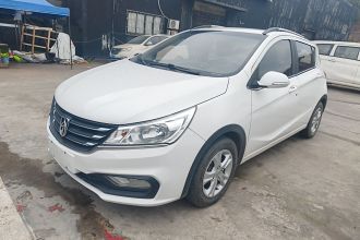 宝骏310 2016款 1.2L 手动豪华型