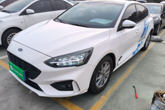 福特 福克斯 2021款 两厢 EcoBoost 180 自动锋潮型